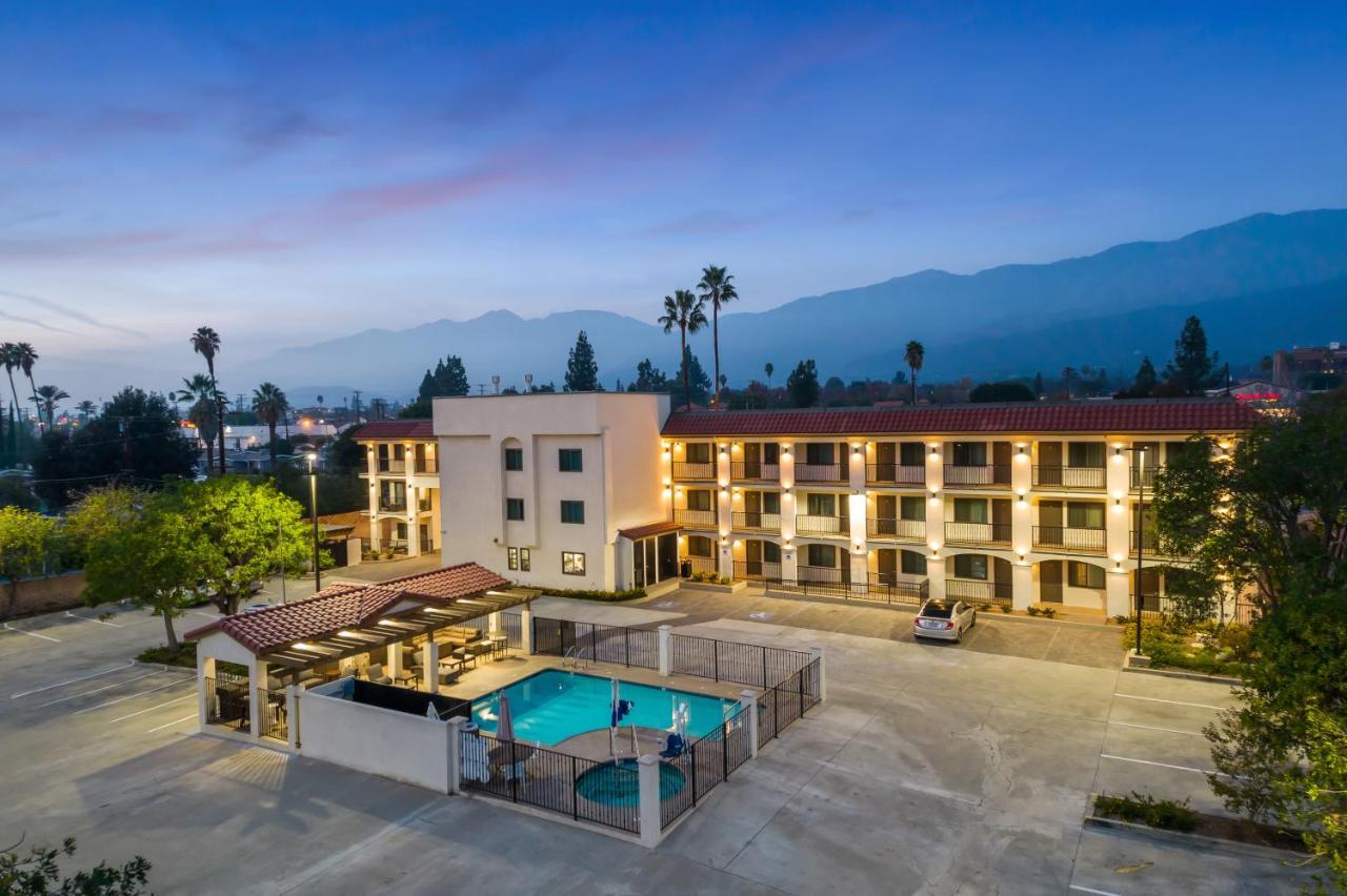 Hotel Huntington Duarte Eksteriør billede